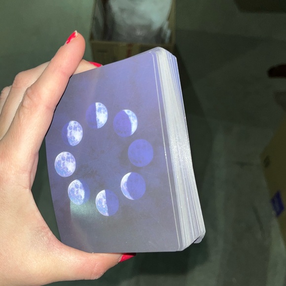 ORACLE DECK - Picture 2 of 3